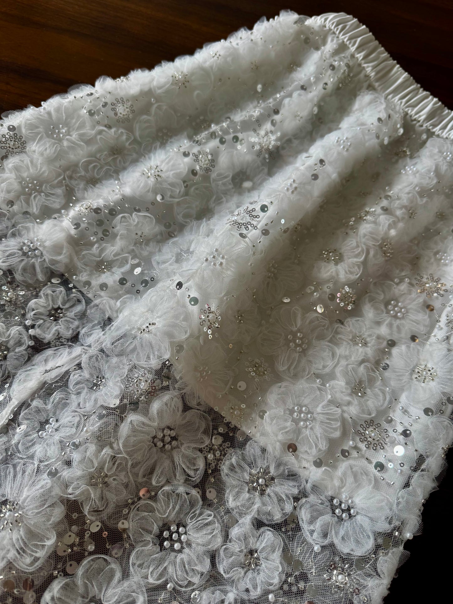 Lace embroidered skirt