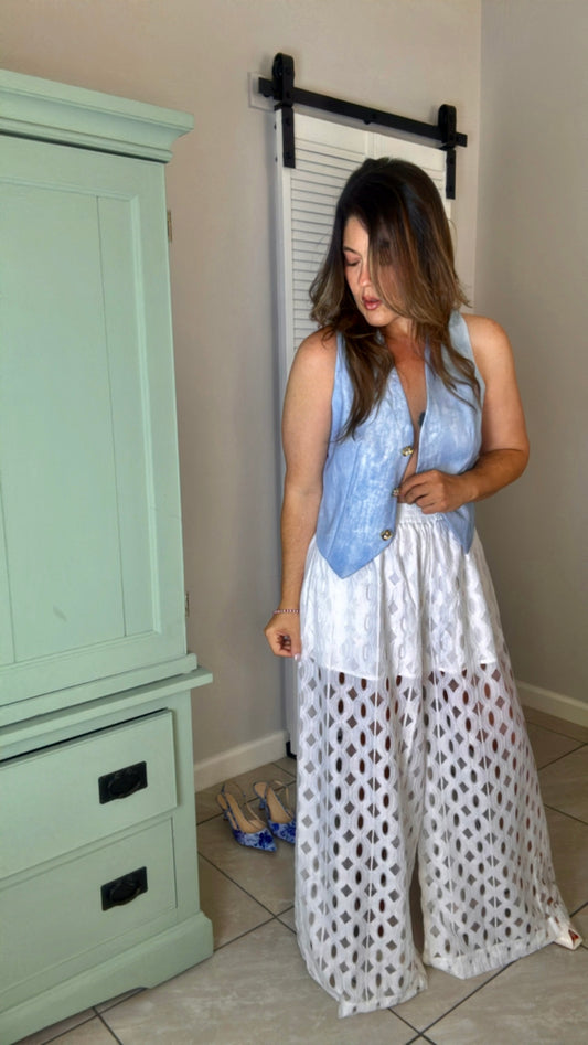 Lace Cut-out  Pantaloneta