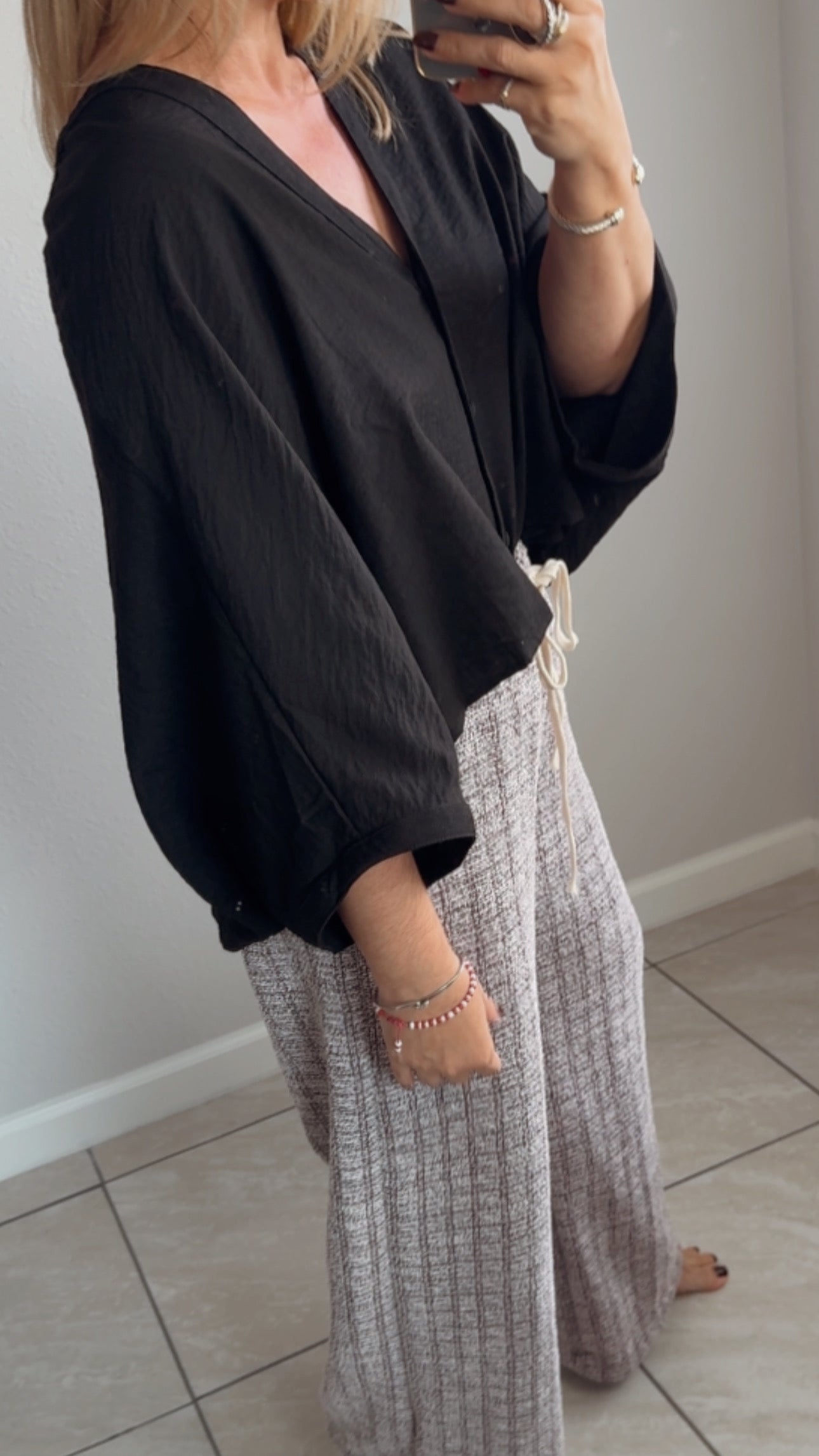 V- kimono