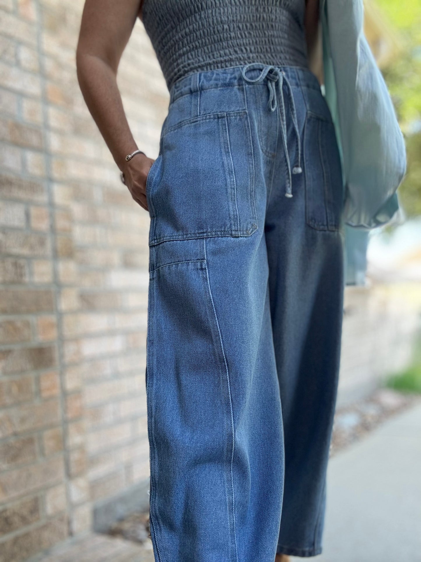 New Ankle Barrel Jean