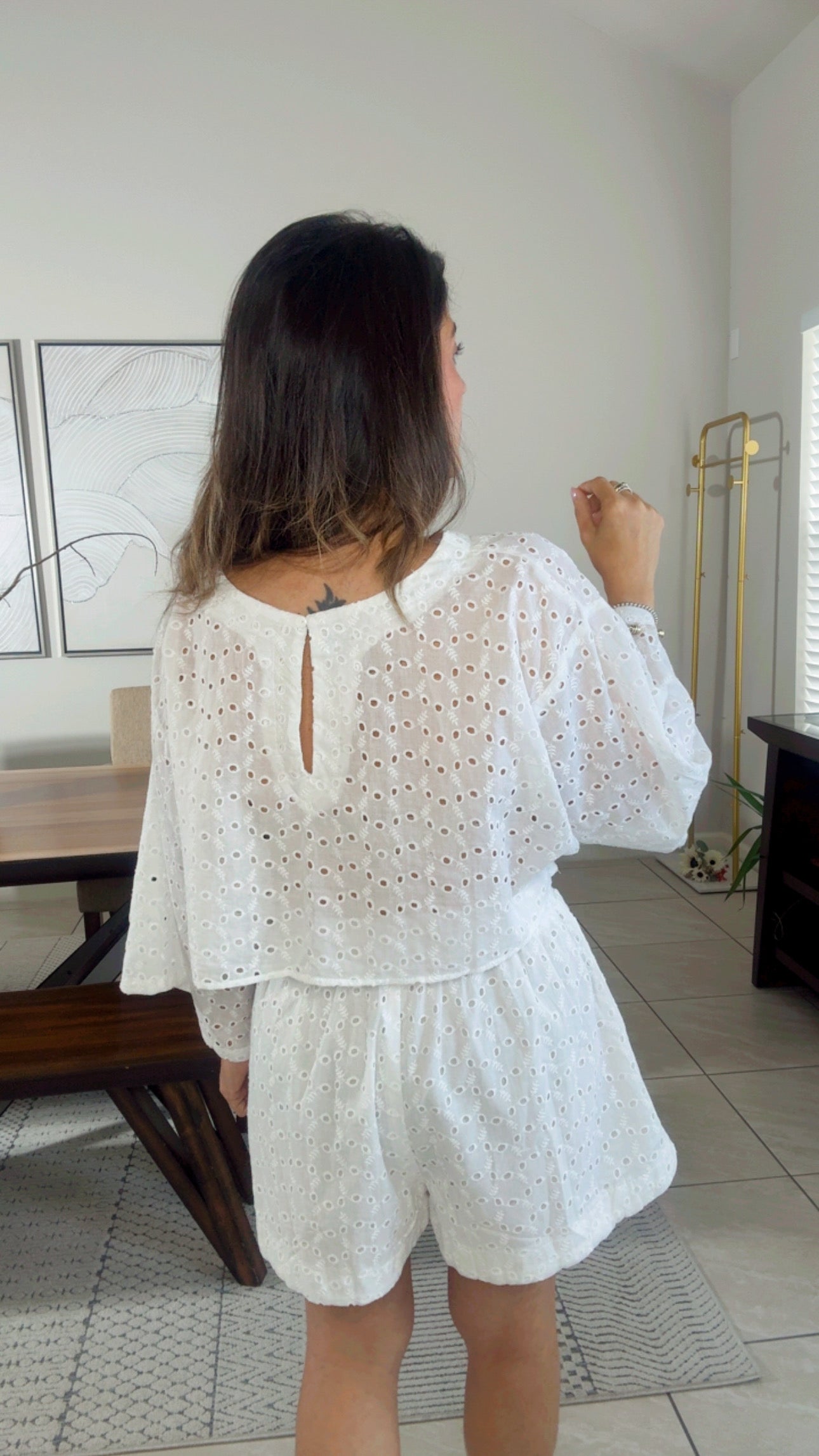 Short Eyelet Set