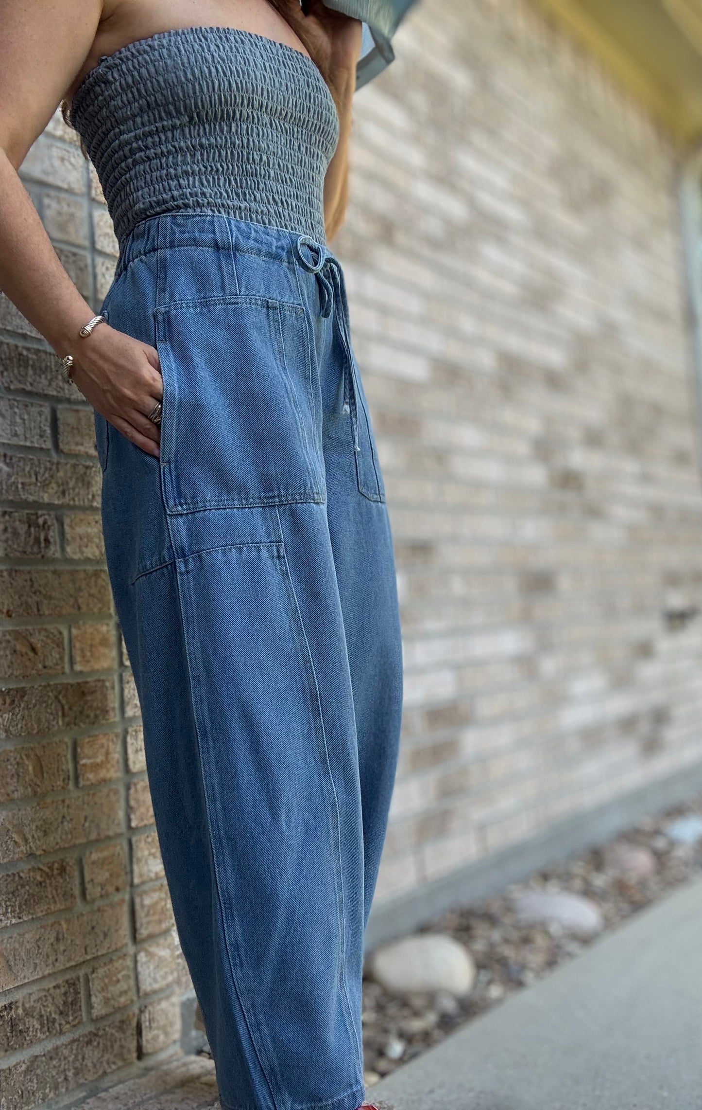 New Ankle Barrel Jean